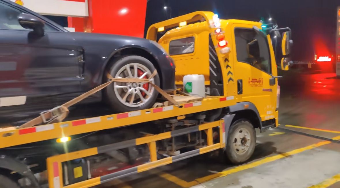 鹤壁行车途中遇到突发状况该如何呼叫道路救援？